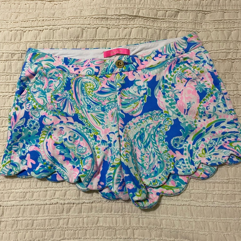 Lilly Pulitzer Scalloped Shorts